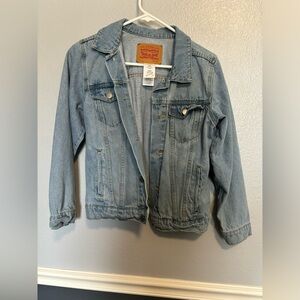 Vintage Levi’s jean jacket